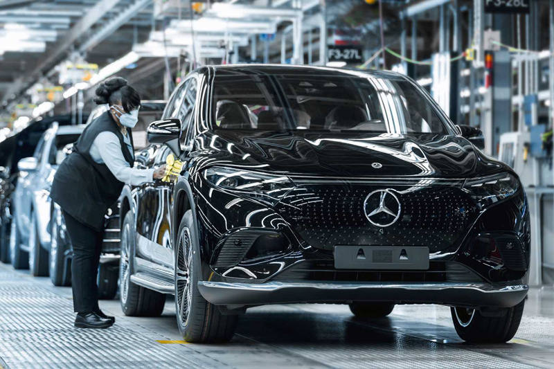 https://i2.dd-img.com/cms/6b22167ddf9ff27052b9664af9d1f21d.jpg mercedes-benz-eqs-suv-production-in-alabama_副本.jpg