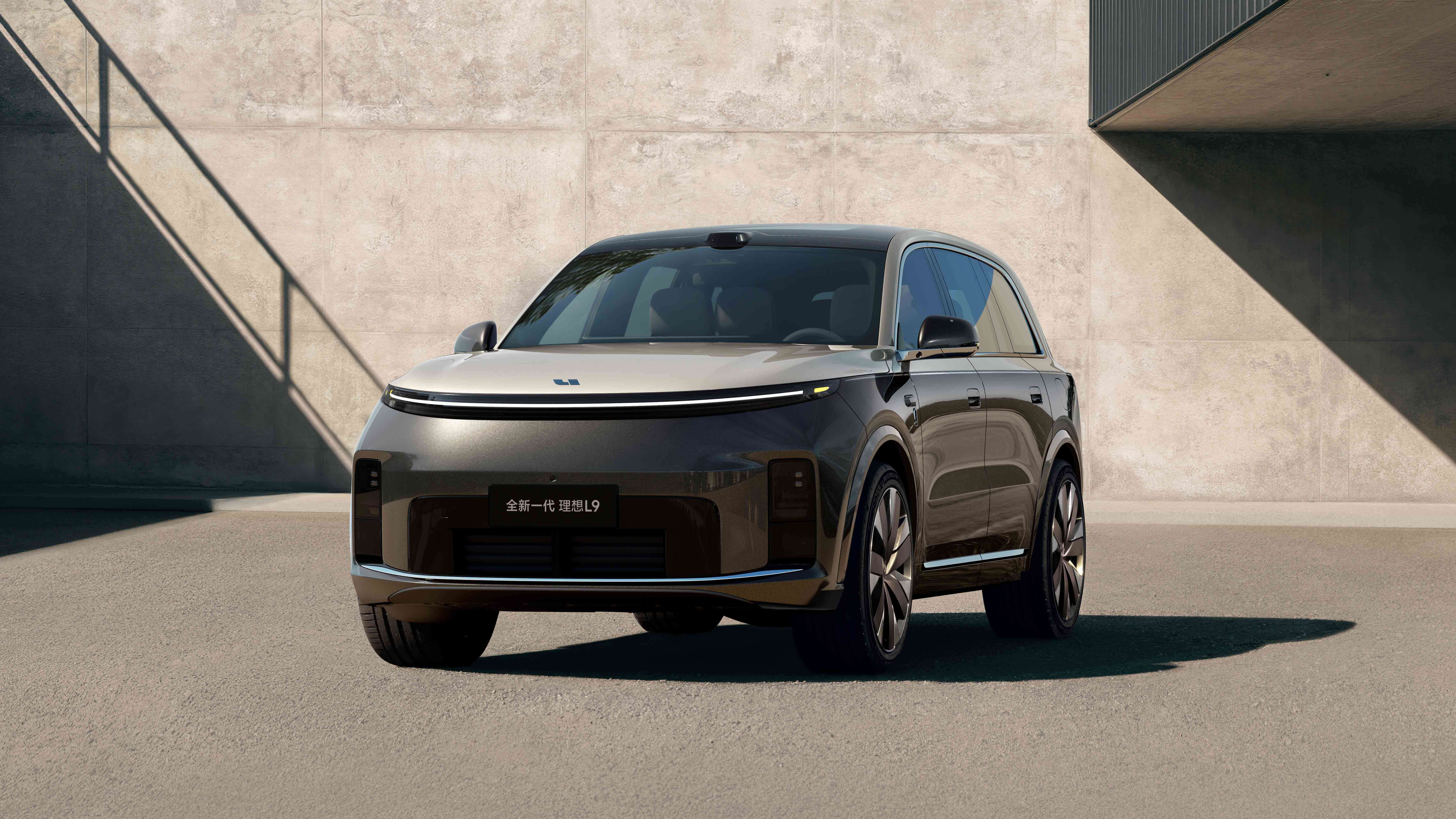 全新理想L9+Livis（1） 拷贝.jpg