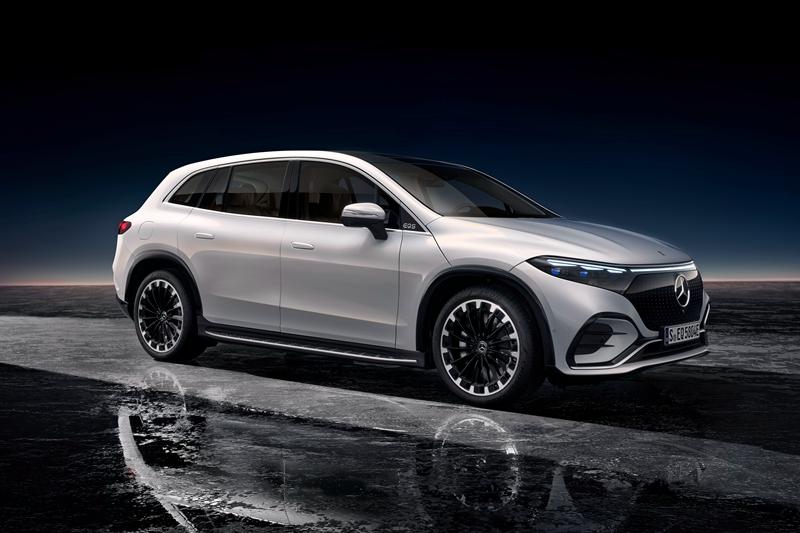 全新EQS纯电SUV (2)_副本.jpg