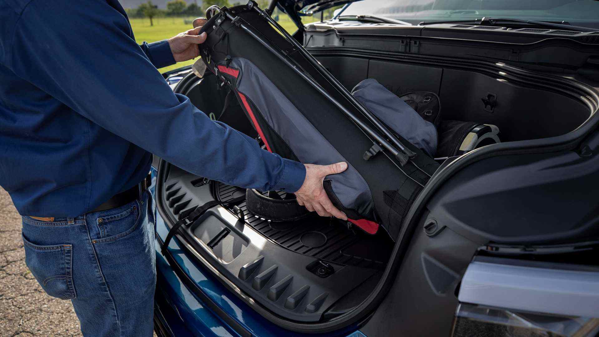 2022-ford-f-150-lightning-mega-power-frunk (1).jpg