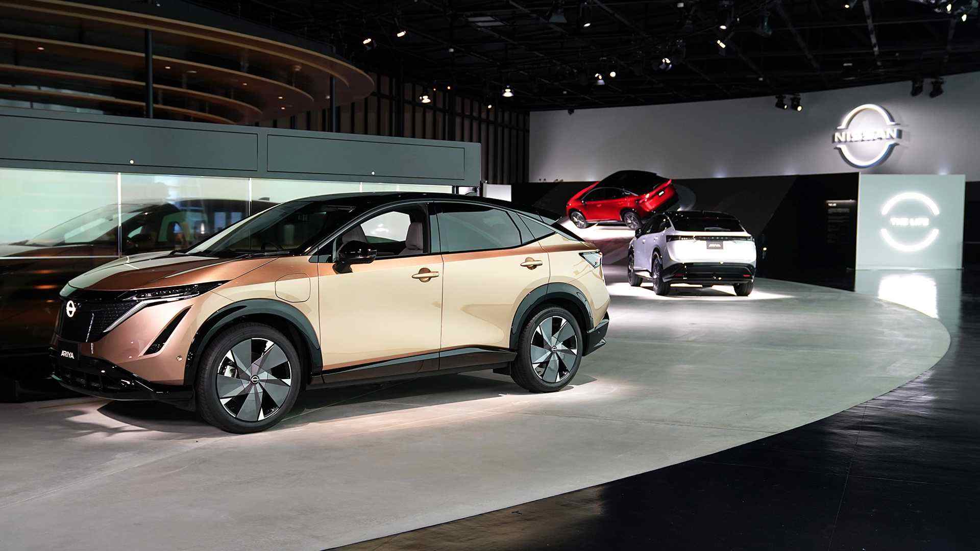2021-nissan-ariya.jpg