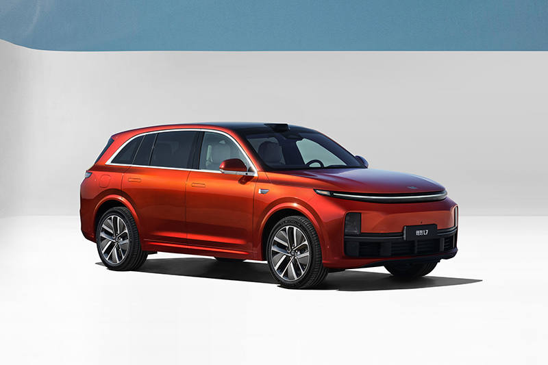 çæ³L7_æå红ç¹å«çå¤å±æ¼+21è±å¯¸é¶ç°åè²è½®æ¯ (1).jpg