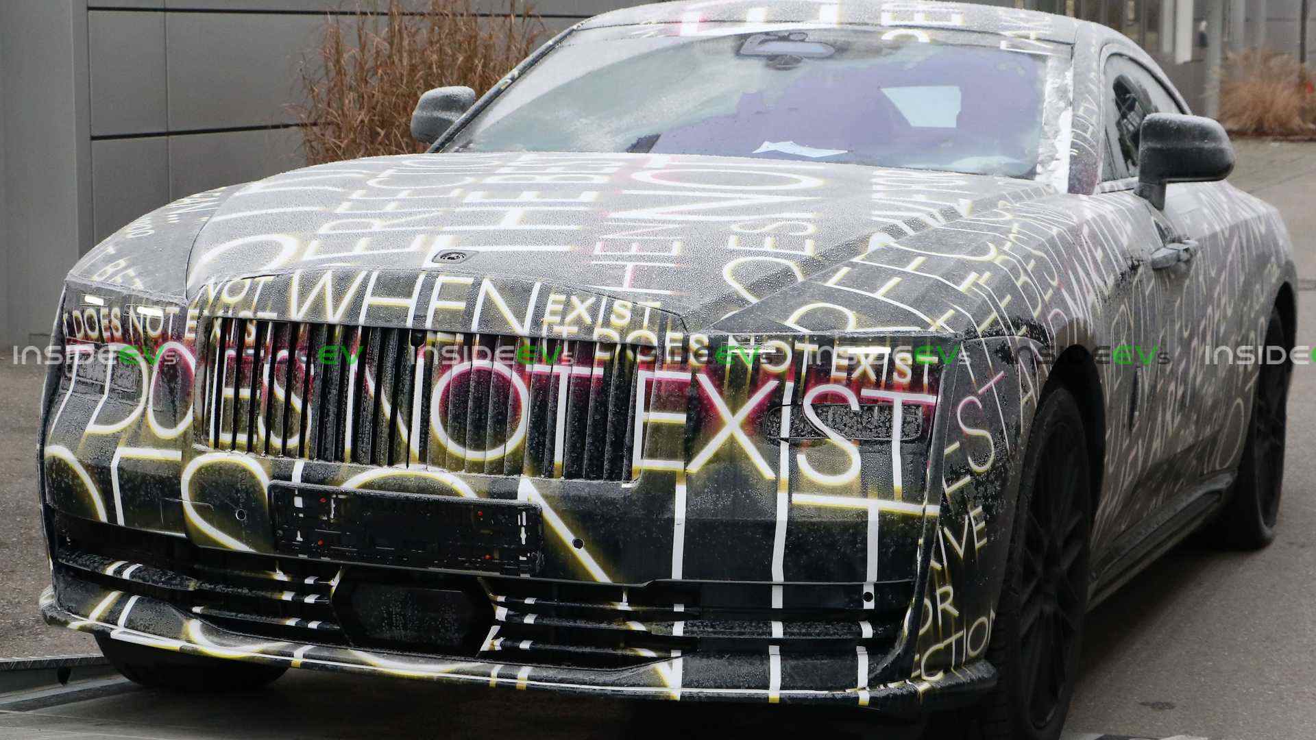 2023-rolls-royce-spectre-spyshots.jpg