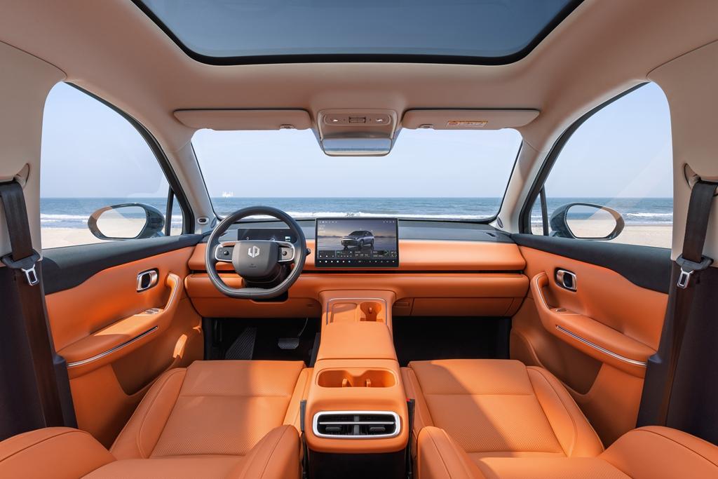 featureå饰 2_坿¬.jpg