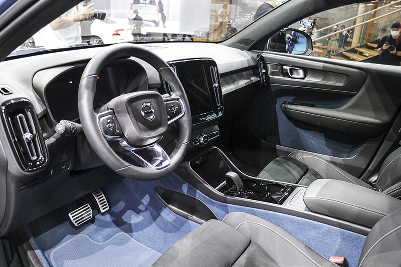 沃尔沃C40 (14).jpg