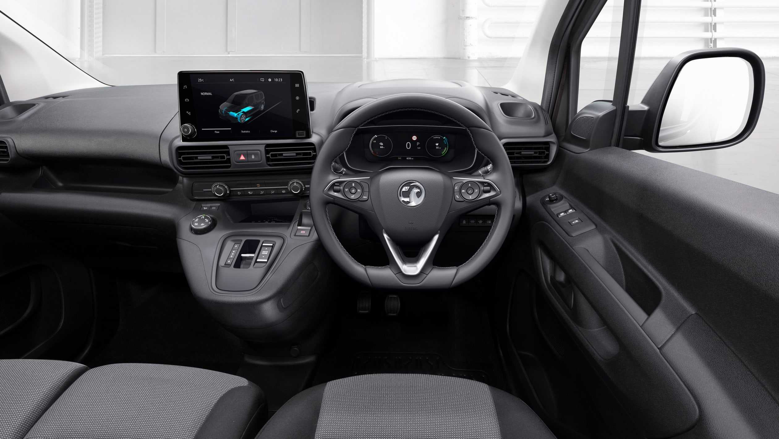 Vauxhall Combo-e van-2.jpeg