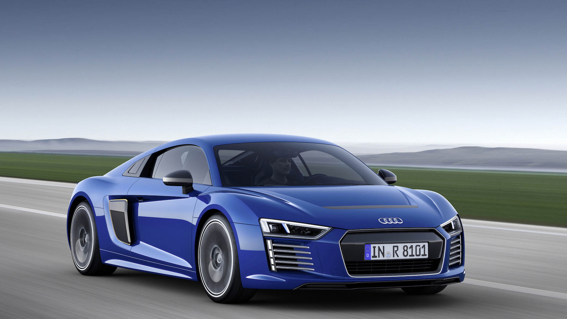 2015-audi-r8-e-tron.jpg