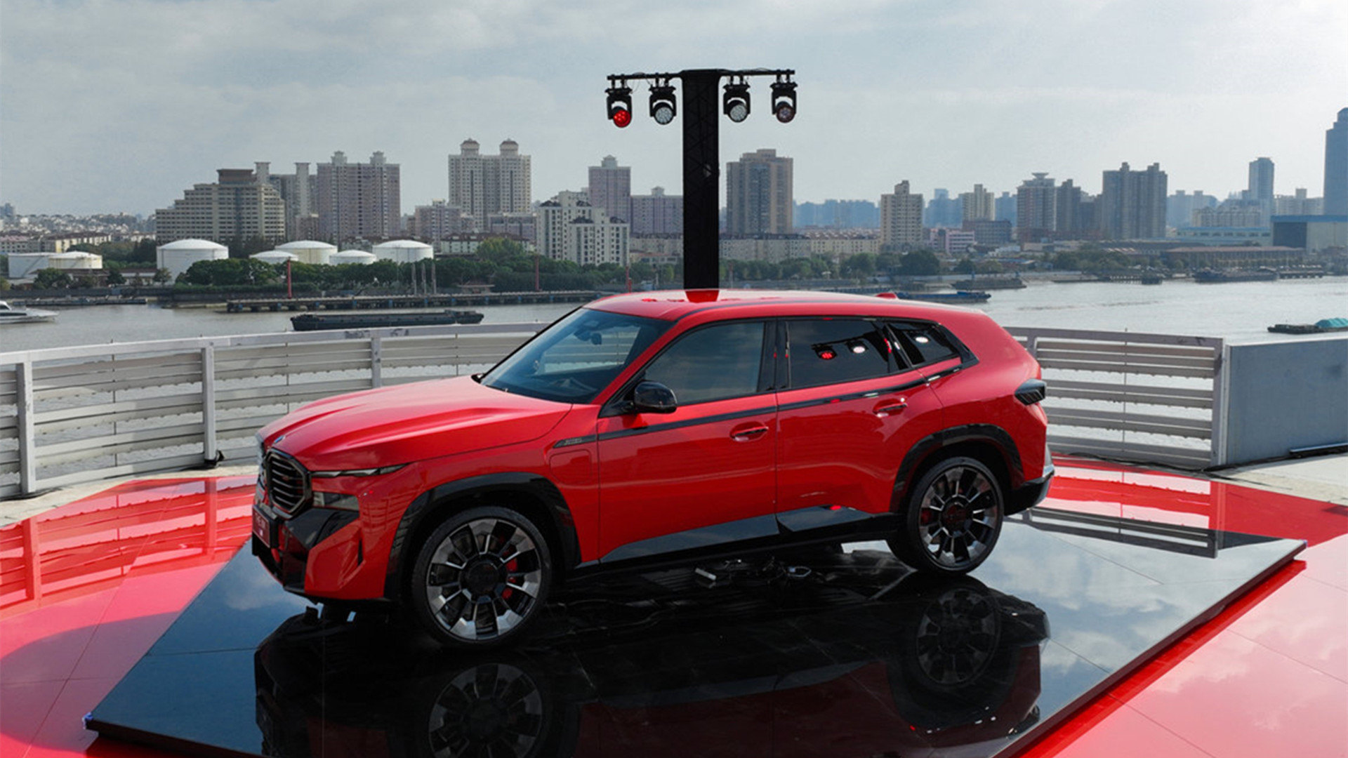 X+M+PHEV=？抢先体验BMW家族最新旗舰！