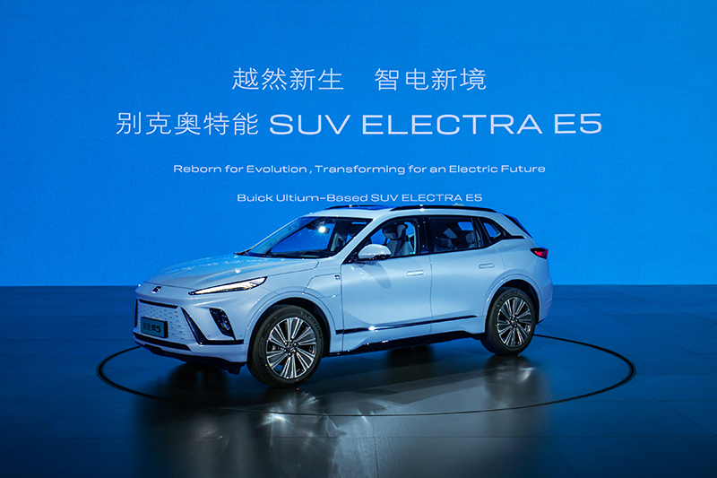 太卷了！别克ELECTRA E5上市，20.89万元起的中大型大五座SUV！