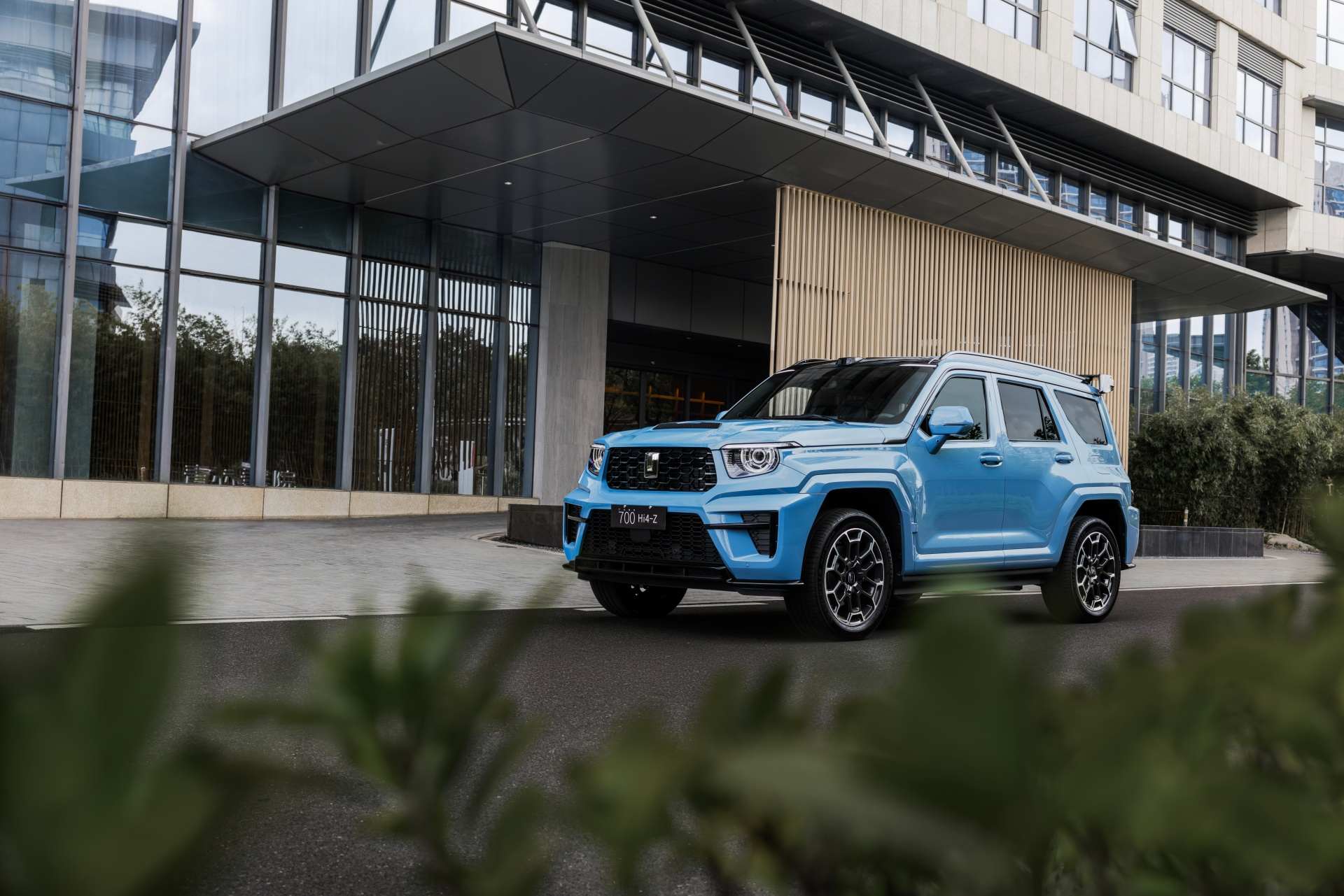 42.8万元起，全新坦克700上市，全域豪华无短板，麒麟荟同步启幕