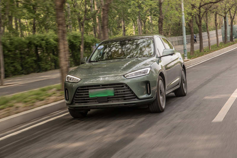 城市家用游刃有余 AITO问界M5究竟适合谁？