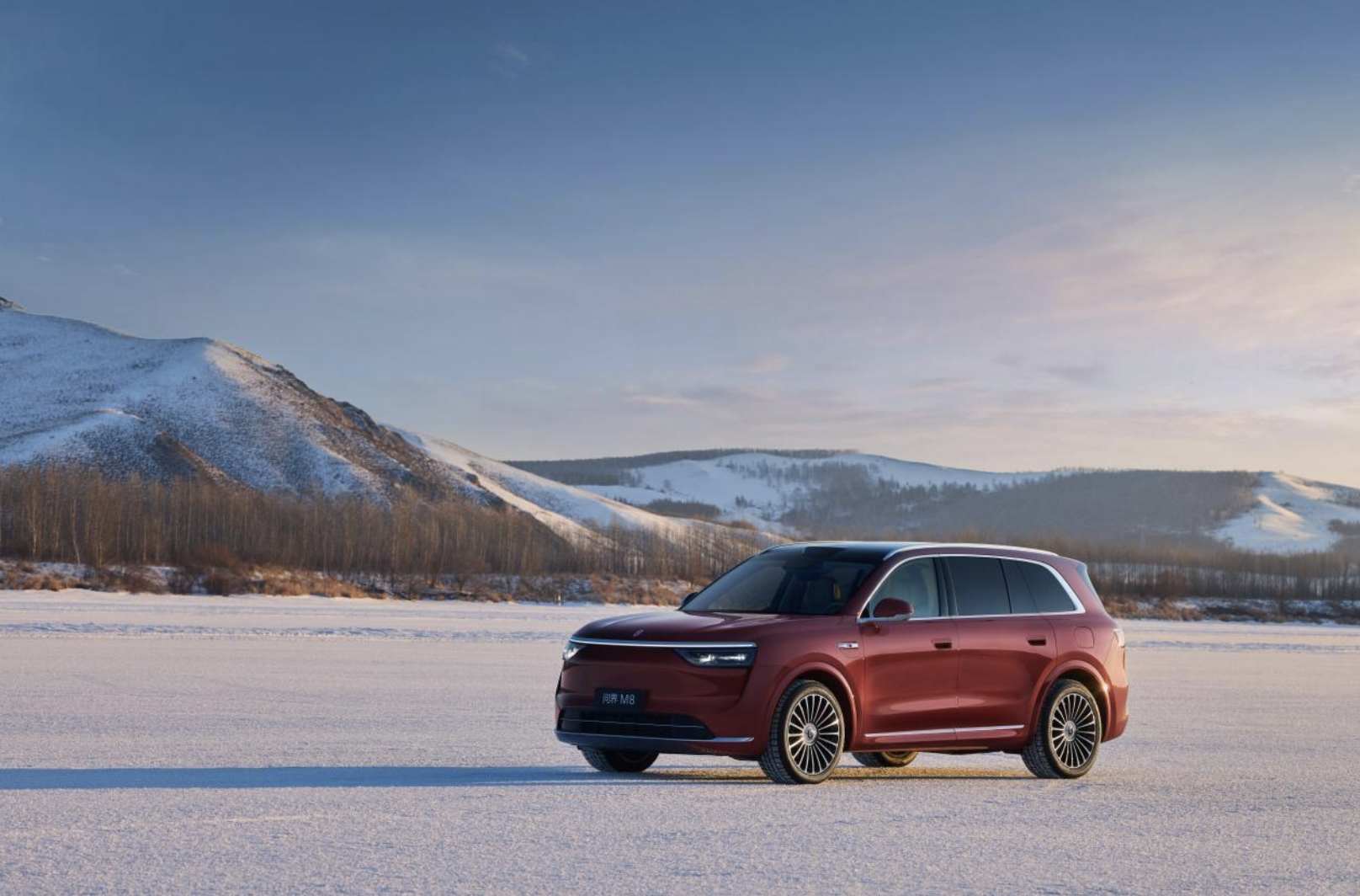 成功通过2025中汽冬测，问界M8以硬核实力诠释“新豪华”温度