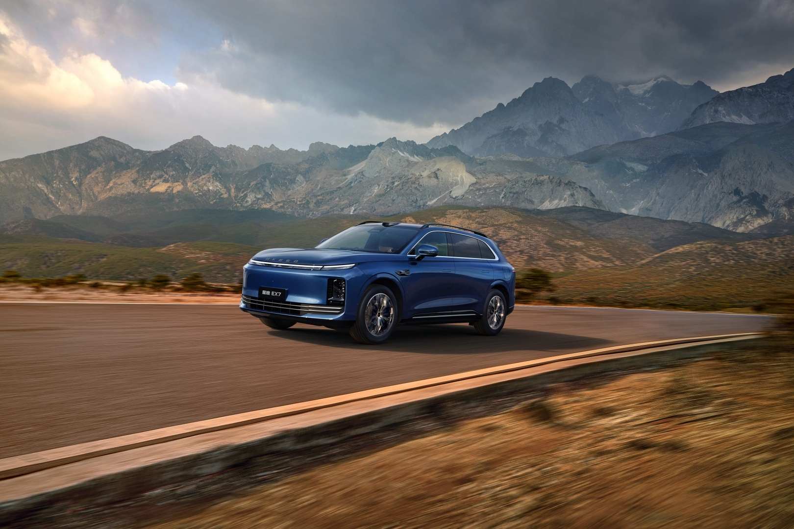 19.99万起，星途EX7上市，航空级标准打造家用『陆上专机』