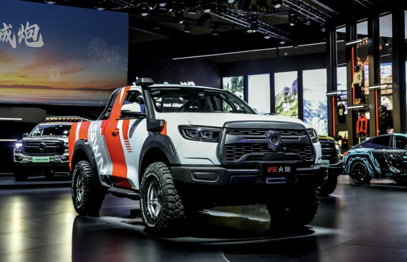 22.98万元！赛级皮卡V6火炮于成都车展正式预售