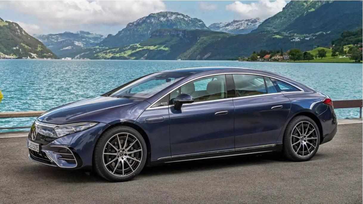 奔驰去年第四季度在美销售443辆EQS 相当于S级销量的8.7%