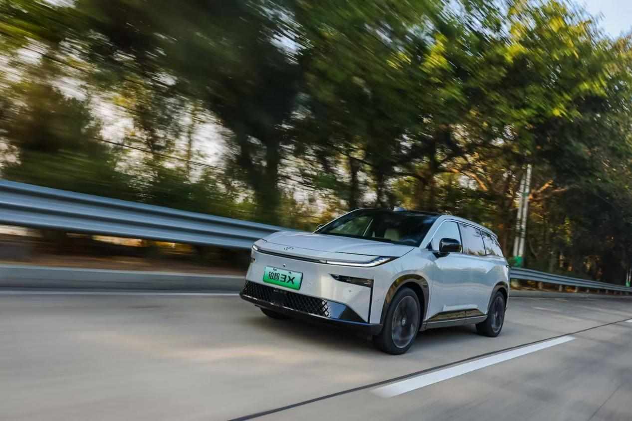 不追噱头求长效，铂智3X OTA一年两更，夯实丰田式高品质