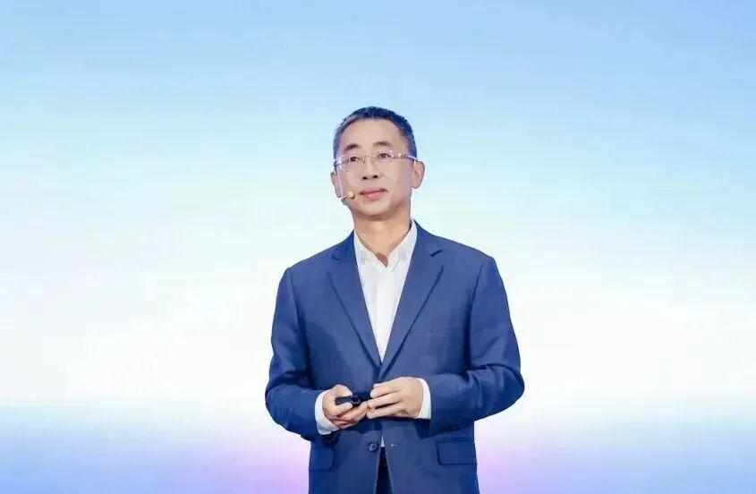 “华为智擎”新品牌正式启航，华为超充战略及系列新品重磅发布