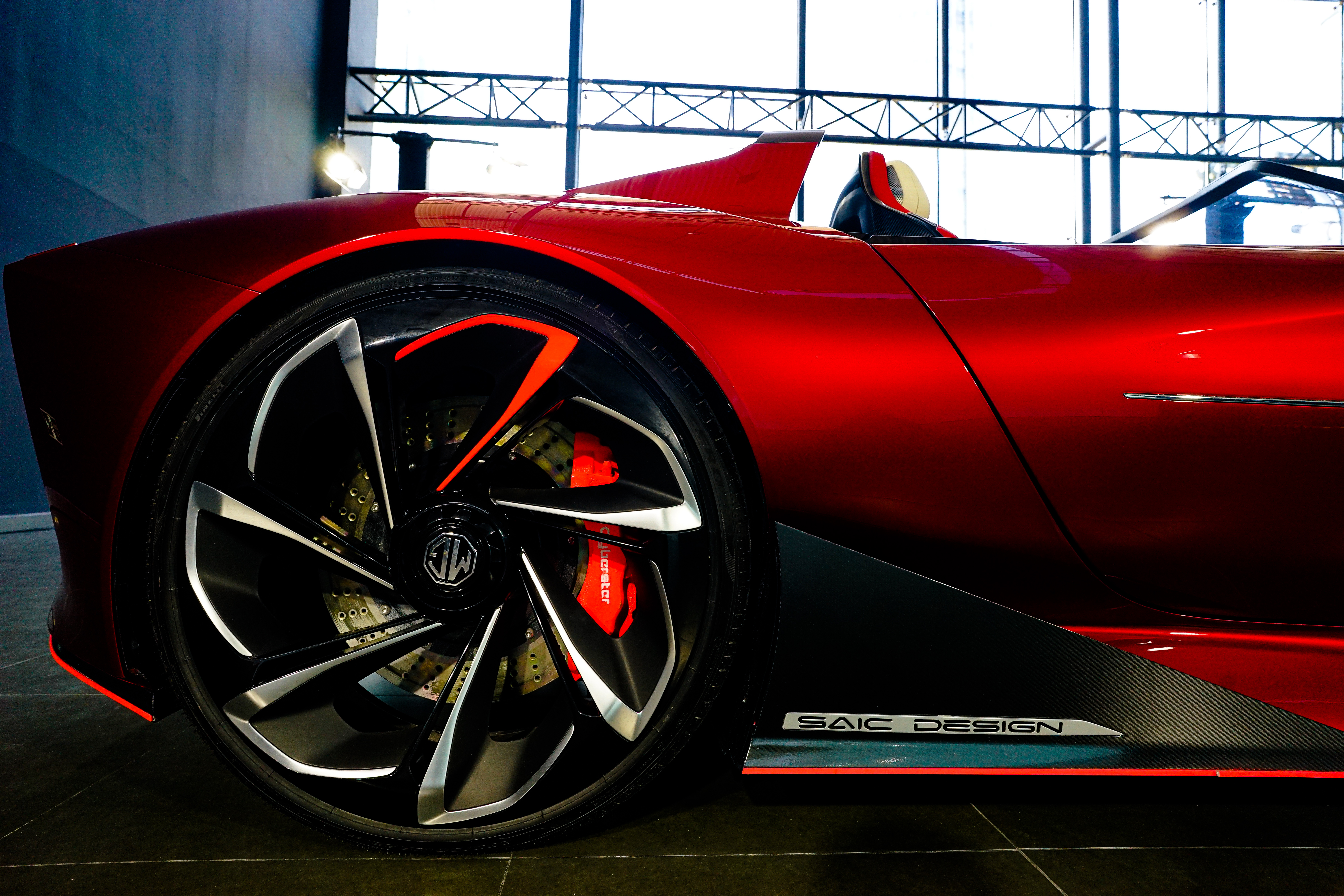 更多细节 – 静态体验纯电超跑mg cyberster