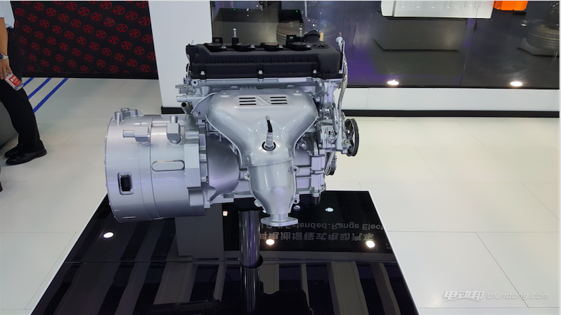 增程器总成促进节能减排 在驱动电池上,北汽新能源带来了3代固态电池