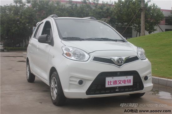 "中端微型电动车典范:比德文m6实测 "