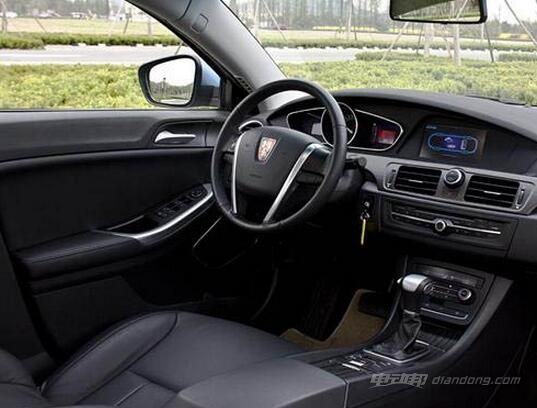 荣威e550新能源:内饰方面