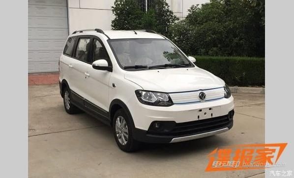 东风风光360纯电动车