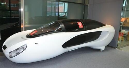 两轮电动汽车:凌云电动汽车外观