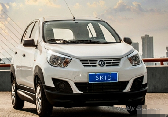 东风时空er30纯电动汽车外观