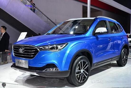 一汽奔騰x40定位小型suv,以 奔騰x40,奔騰x40車型哪裡比較好北京車展