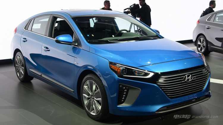 现代Ioniq混动版美国起售 约合15.8万元人民币