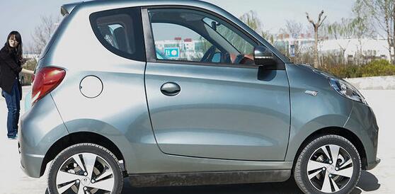 好的电动汽车电池能跑多少万公里 1490854126288.jpg