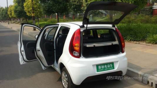 赛驰电动汽车x3