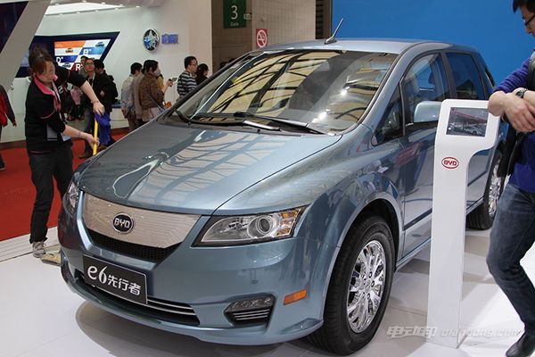 2017款比亞迪e6怎麼樣?價格及車型介紹