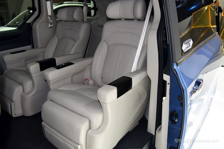 autohomecar__wkgh4fcdz8gaetnvaah6idanayg646