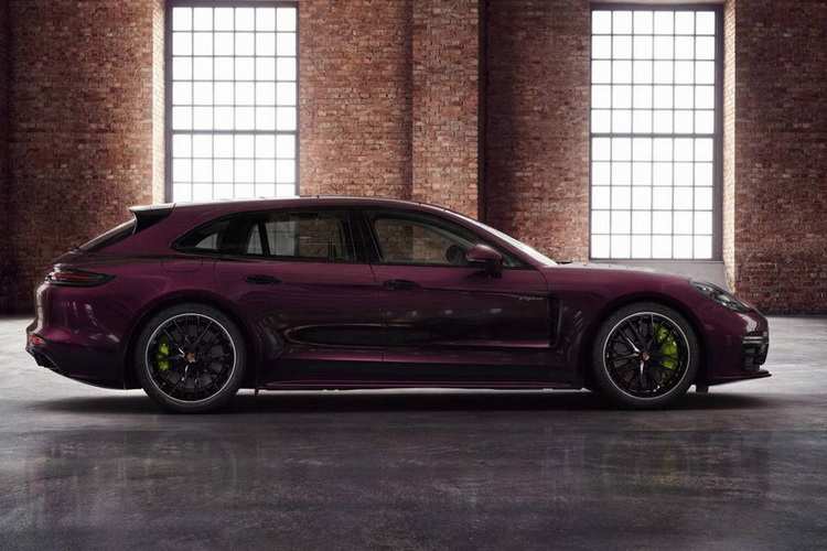 还可以个性化定制 Panamera Turbo S E-Hybrid推紫水晶版