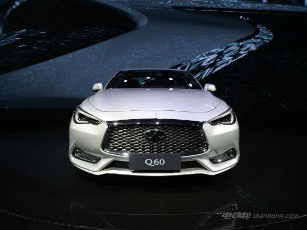 英菲尼迪敞篷跑车,英菲尼迪q60售价区间43.68-45.68万