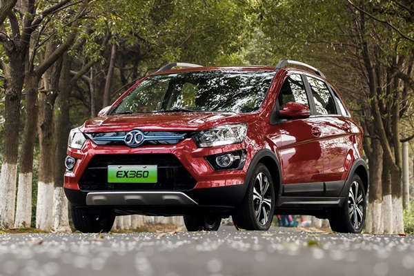 续航327公里/7.99万起要卖疯 北汽EX360正式上市