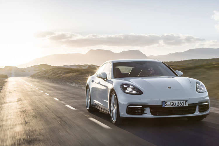 售127.6991万 保时捷Panamera 4 E-Hybrid上市