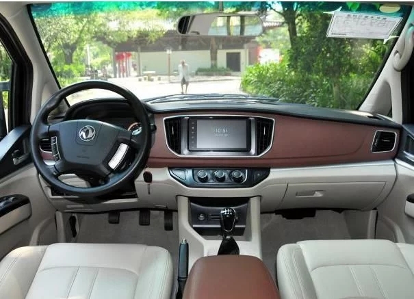 东风风行菱智m5 :内饰