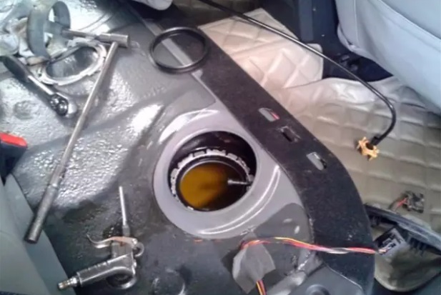 自动挡变速箱维修大约多少钱 1530608398710.jpg