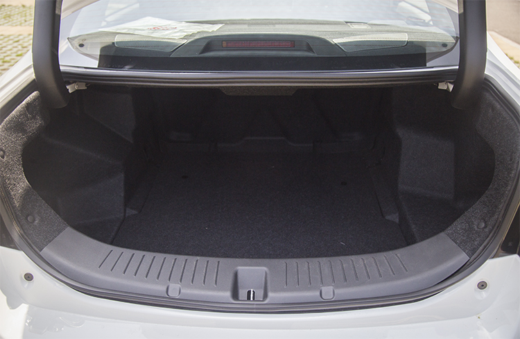 比亚迪秦ev450三款配置选哪个?邦老师来告诉你