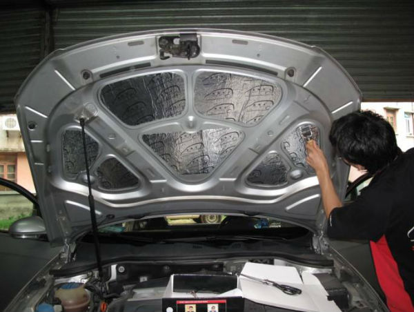 汽车做隔音多少钱