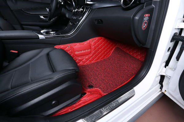 汽车脚垫哪家强——注意事项