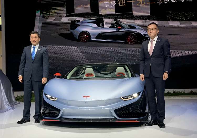 个个前卫亮眼，前途携5款全新车型亮相上海车展