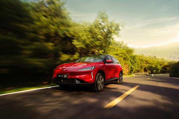 智能泊车等5大系统升级，小鹏G3 正式推送 Xmart OS 1.7 版本 OTA 升级软件