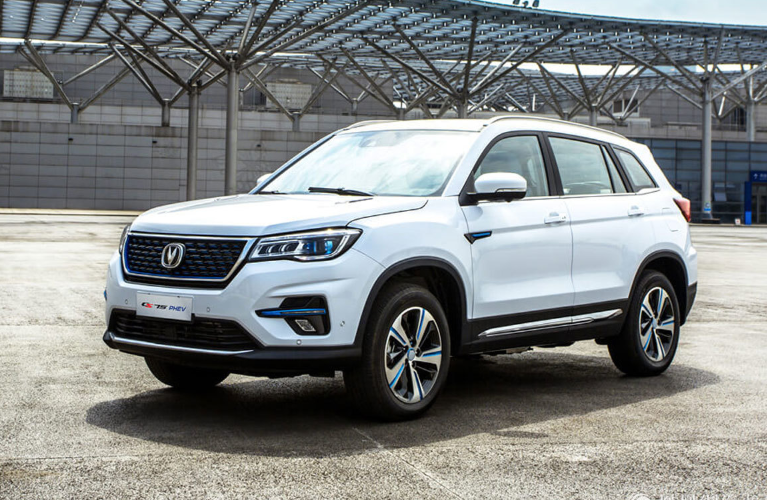 长安cs75phev国六版到店 补贴后售价17.68-20.78万元