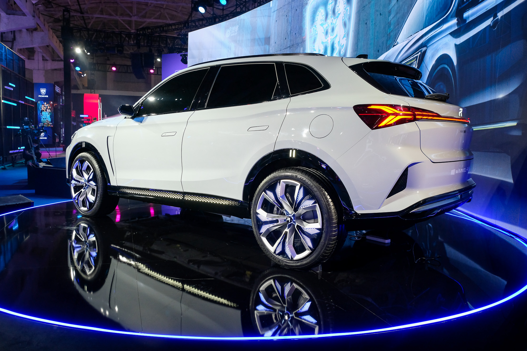 26万起是真的吗?荣威marvel-r亮相